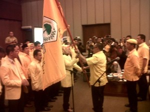 Ical Lantik Ratu Tatu Jadi Ketua DPD Golkar Gantikan Suami Atut Almarhum