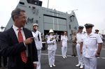 HMS Daring Tiba di  Tanjung Priok