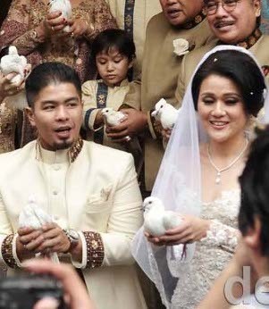 Resmi Menikah, Bams Berikan Lagu Khusus untuk Istri