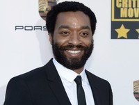 Chiwetel Ejiofor untuk film '12 Years a Slave'. REUTERS/Kevork Djansezian.