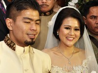 Bams dan Mikha tak dapat menyembunyikan rasa bahagia mereka. Noel/detikHOT.