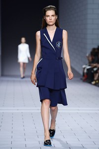 Viktor & Rolf, Spring/Summer 2014. Paris Fashion Week 2014. [Photo by Pascal Le Segretain/Getty Images]