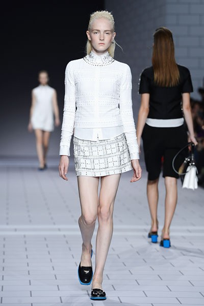 Viktor & Rolf, Spring/Summer 2014. Paris Fashion Week 2014. [Photo by Pascal Le Segretain/Getty Images]