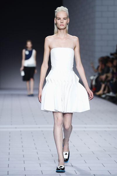 Viktor & Rolf, Spring/Summer 2014. Paris Fashion Week 2014. [Photo by Pascal Le Segretain/Getty Images]