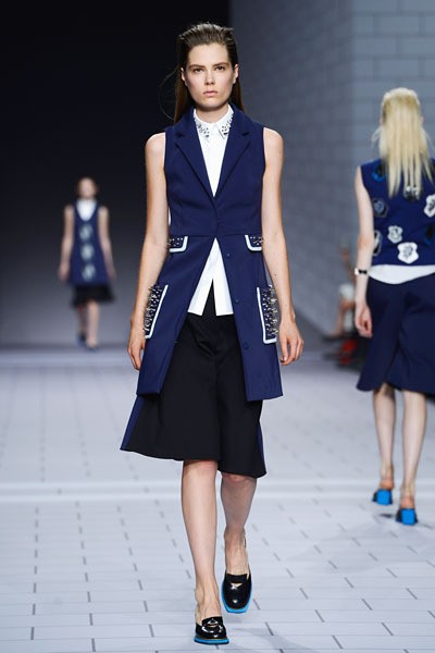 Viktor & Rolf, Spring/Summer 2014. Paris Fashion Week 2014. [Photo by Pascal Le Segretain/Getty Images]