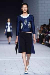 Viktor & Rolf, Spring/Summer 2014. Paris Fashion Week 2014. [Photo by Pascal Le Segretain/Getty Images]