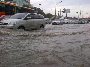 Titik Banjir Tengah Malam Ini di Jakarta