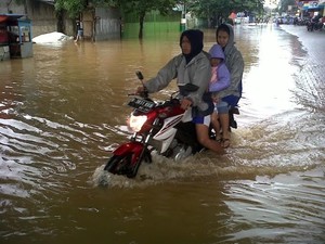 Kena Banjir, Warga Bekasi Minta Diperhatikan