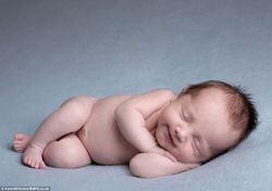 Menggemaskan! Ketika Bayi Berpose Saat Terlelap