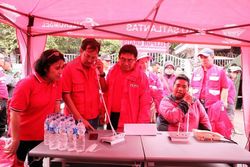 Telepon & Internet Gratis di Posko Banjir Telkomsel
