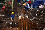 Tanggul di Jl. Administrasi Negara Diperbaiki