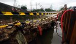 Tanggul di Jl. Administrasi Negara Diperbaiki