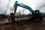 Tanggul di Jl. Administrasi Negara Diperbaiki