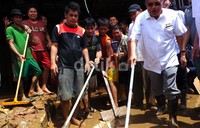 JK menuju lokasi banjir di kampung Banjir di kelurahan Tikala Ares, Manado.