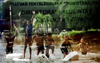     Banjir merendam kantor Satuan Penyelenggara Administrasi Surat Izin Mengemudi (Satpas SIM).