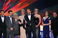 Penghargaan Outstanding Performance By a Cast In a Motion Pictures sukses diraih oleh film garapan sutradara David O. Russell yakni 'American Hustle'. REUTERS/Mike Blake.