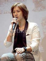 Serunya Acara Fansigning LUNAFLY dan LC9 di Jakarta