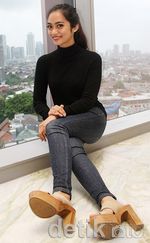 Manisnya Ayudia Bing Slamet