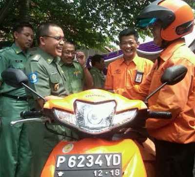 Pemkab Banyuwangi Gratiskan Jasa Pos Akta Lahir Procot Pulang Bawa Akta