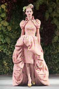 Sebastian Gunawan Spring/Summer 2014 Le Jardin Chinois at Grand Ballroom Hotel Mulia. Senayan. Jakarta. [Foto: Mohammad Abduh/Wolipop]