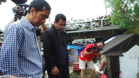 Jokowi: Tidak Ada Kompromi, Kanan Kiri Sungai Harus Kosong!