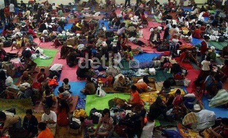 Tolong! Pengungsi Banjir di Kedoya Selatan Butuh Selimut dan Susu Bayi 