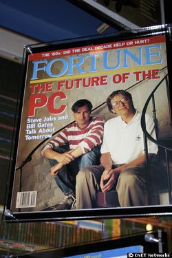 Mengintip Kemesraan Bill Gates & Steve Jobs