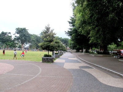 Nongkrong di Alun-alun Wonosobo, Asyik Banget!