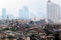 Kabut ini menyebabkan jarak padang menjadi terbatas.