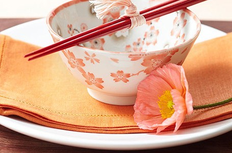 Inspirasi Tata Meja Makan yang Cantik untuk Sambut Tahun Kuda