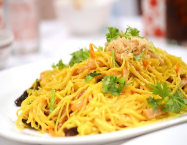  Untuk Kemakmuran, Ayam Utuh, Pangsit dan Telur Harus Ada dalam Jamuan Makan (1)