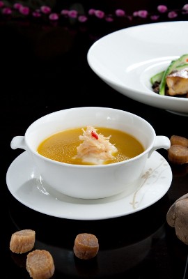 Restoran Bintang Lima Berikut Ini Sajikan Jamuan Makan Malam Imlek 