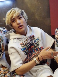 Ternyata mereka sudah lama ingin bisa datang dan bertemu para LOVE BEAT (sebutan untuk fans LC9) di Indonesia.