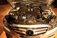 Mobil ini menggendong mesin berkapasitas 2.996 cc dengan turbocharge V6 bensin mampu memuntahkan tenaga 245 kW (333 HP) dan torsi 480 Nm.