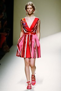 Alberta Ferretti, Spring/Summer 2014. (Photo by Andreas Rentz/Getty Images)