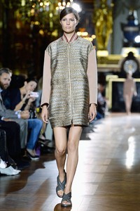 Stella McCartney. Spring/Summer 2014. Paris Fashion Week 2014. [Photo by Pascal Le Segretain/Getty Images]