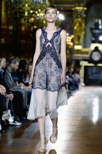 Stella McCartney. Spring/Summer 2014. Paris Fashion Week 2014. [Photo by Pascal Le Segretain/Getty Images]