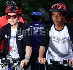 Lorenzo Kasih Kacamata, Jokowi: Saya Nggak Suka Pakai Kacamata