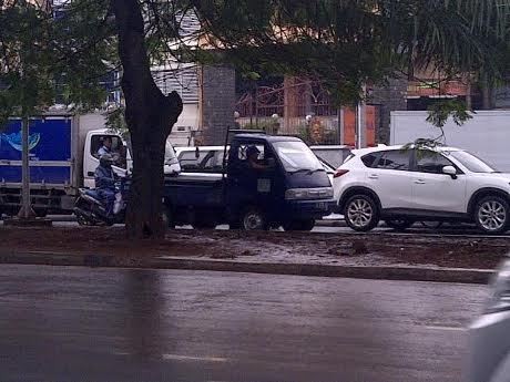  Banjir di Kemayoran, Jalan Angkasa Macet Hingga 2 Km