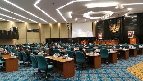 Tok! APBD DKI 2014 Rp 72 Triliun Disahkan