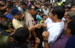 Jokowi Tinjau Banjir Kebon Baru