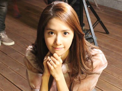 Mengintip si Cantik Yoona SNSD Syuting Prime Minister & I