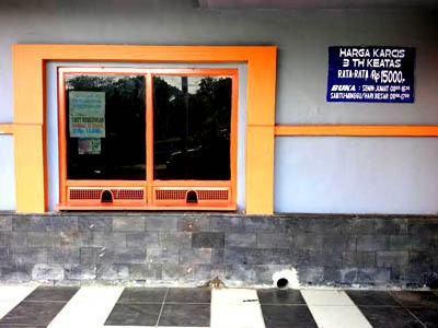 Sebuah Brankas di KBS Membuat Walikota Risma Bingung