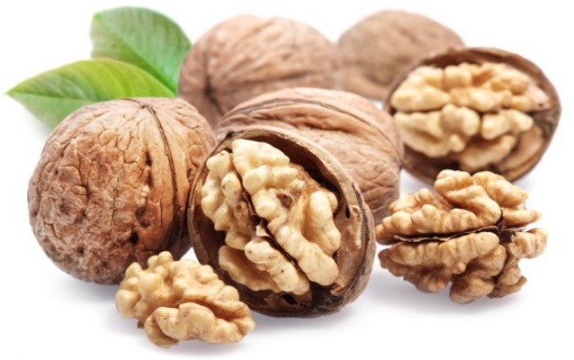 Ingin Cepat Ramping? Rutinlah Konsumsi Walnut dan Santan