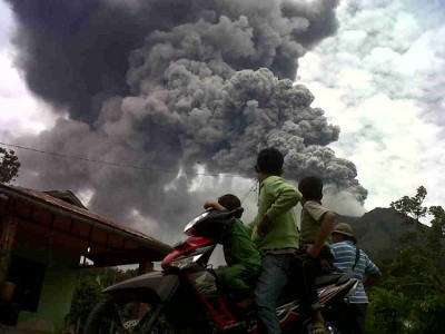 Ketika Sinabung Menunggu Pak Presiden