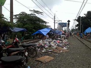 Penumpang KRL Terluka Ditimpuki Batu di Pesing Jakarta Barat