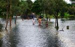 TPU Karet Bivak Terendam Banjir