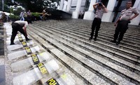Usai kericuhan tersebut pengamanan di gedung MK diperketat.
