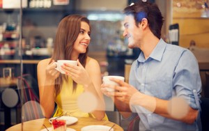 Terbukti Benar! Cinta Membuat Makanan Terasa Lebih Manis