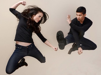 Aksi Julie Estelle si Hammer Girl di Sundance Film Festival
